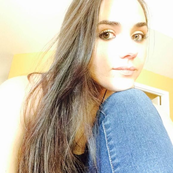 Meet your Posher, Marisa - Picture 1 of 1